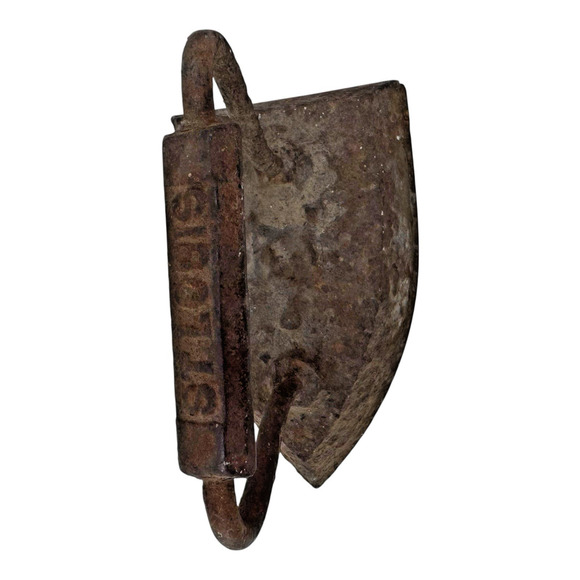 Antique Cast Iron Sad Iron ST. LOUIS Rustic Primitive Doorstop 6lb13oz 6.25” - Picture 4 of 11